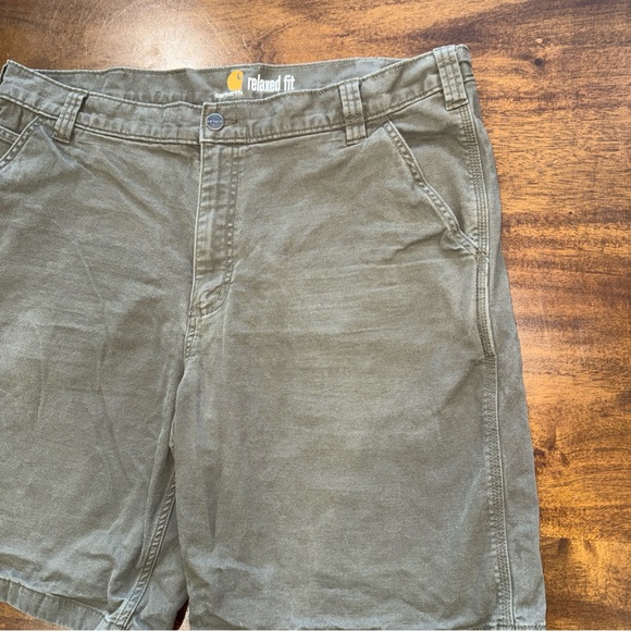 Carhartt Relaxed Fit Flat Front Shorts Mens Size 40 Waist Olive Green Casual - Picture 2 of 10